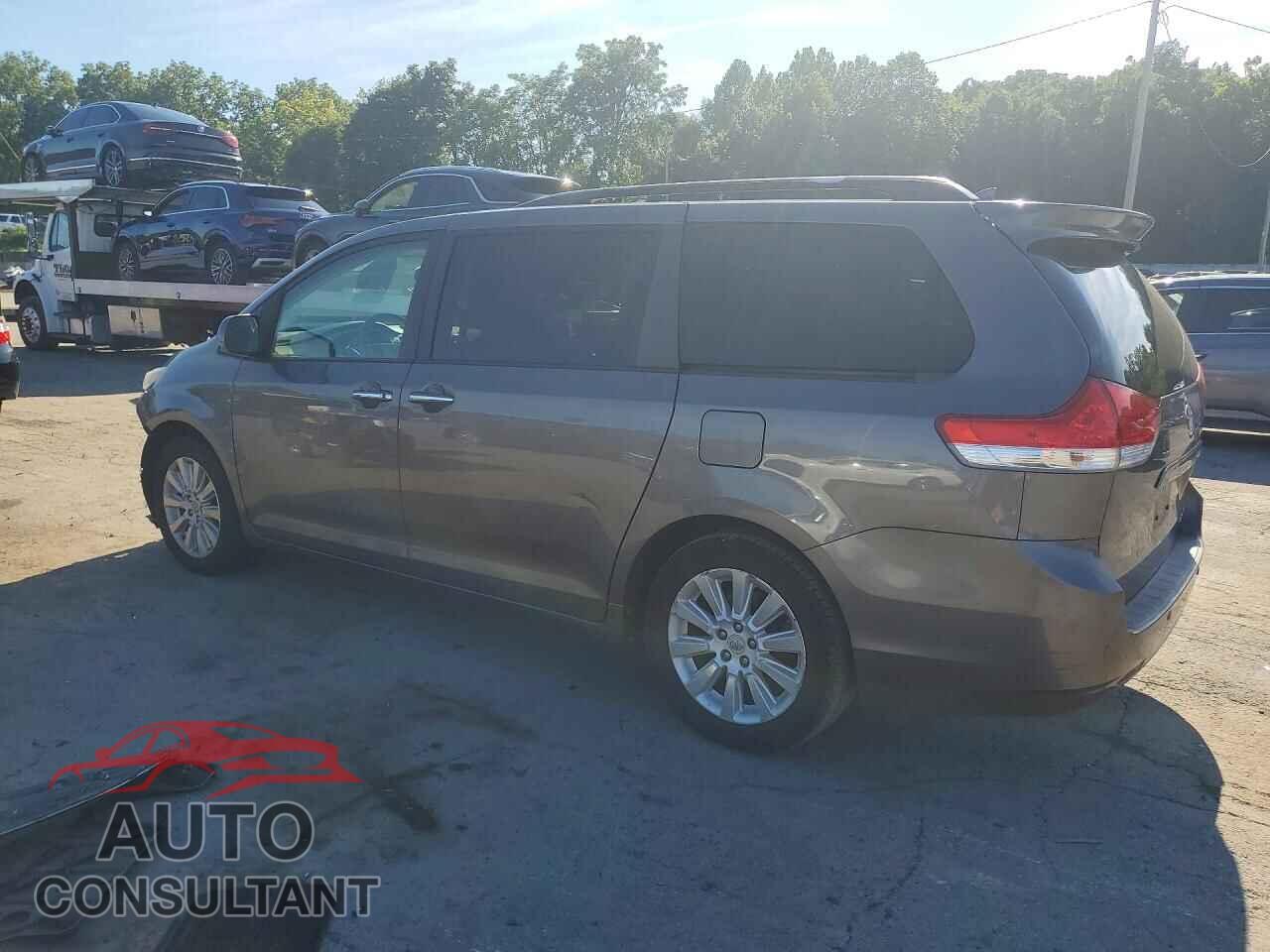 TOYOTA SIENNA 2012 - 5TDDK3DC9CS032268