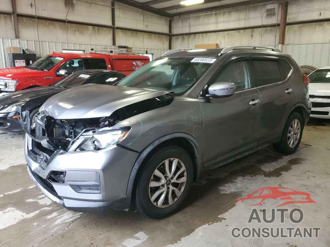 NISSAN ROGUE 2017 - KNMAT2MT8HP613580