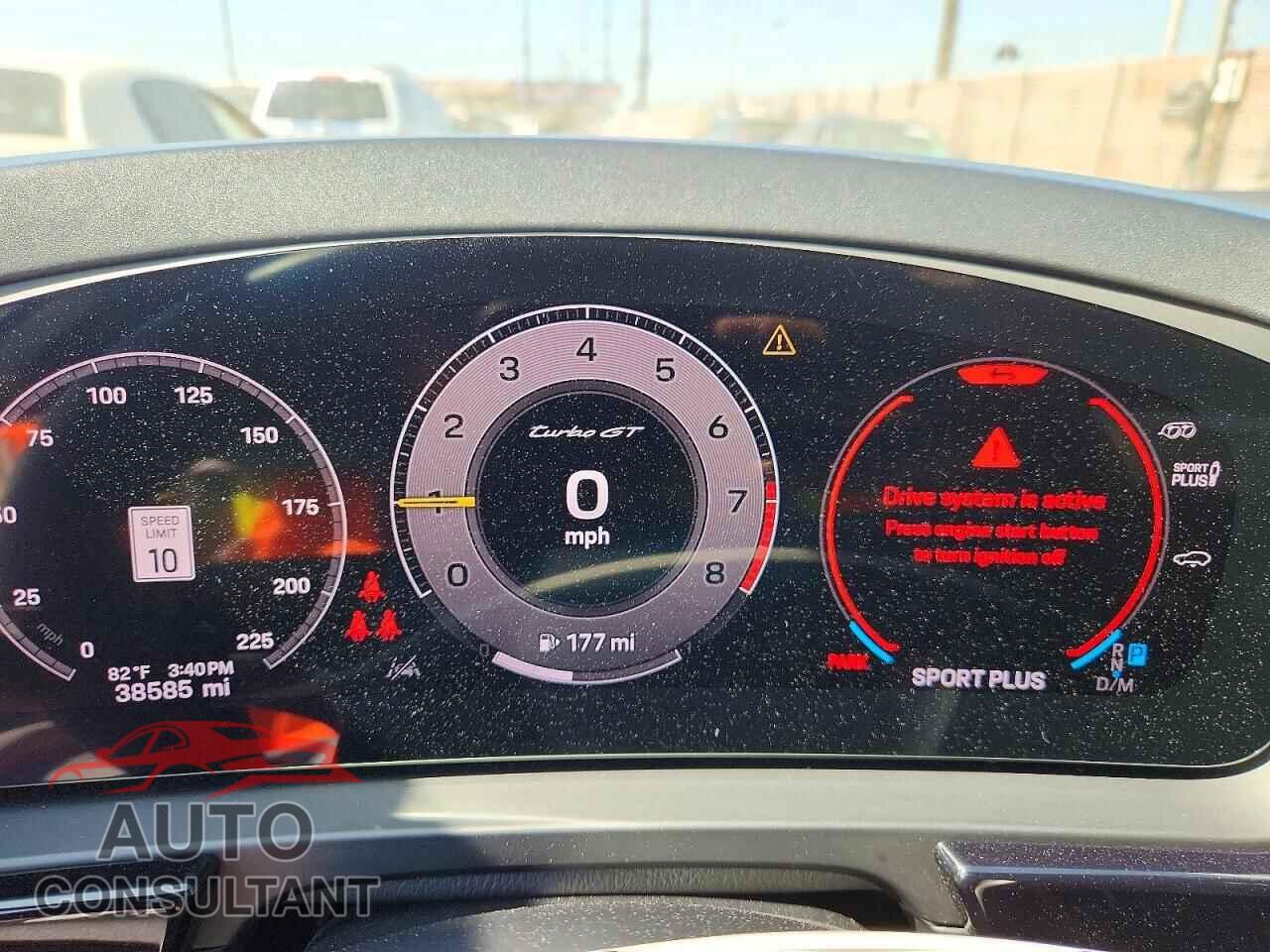 PORSCHE CAYENNE 2024 - WP1BK2AY5RDA72061