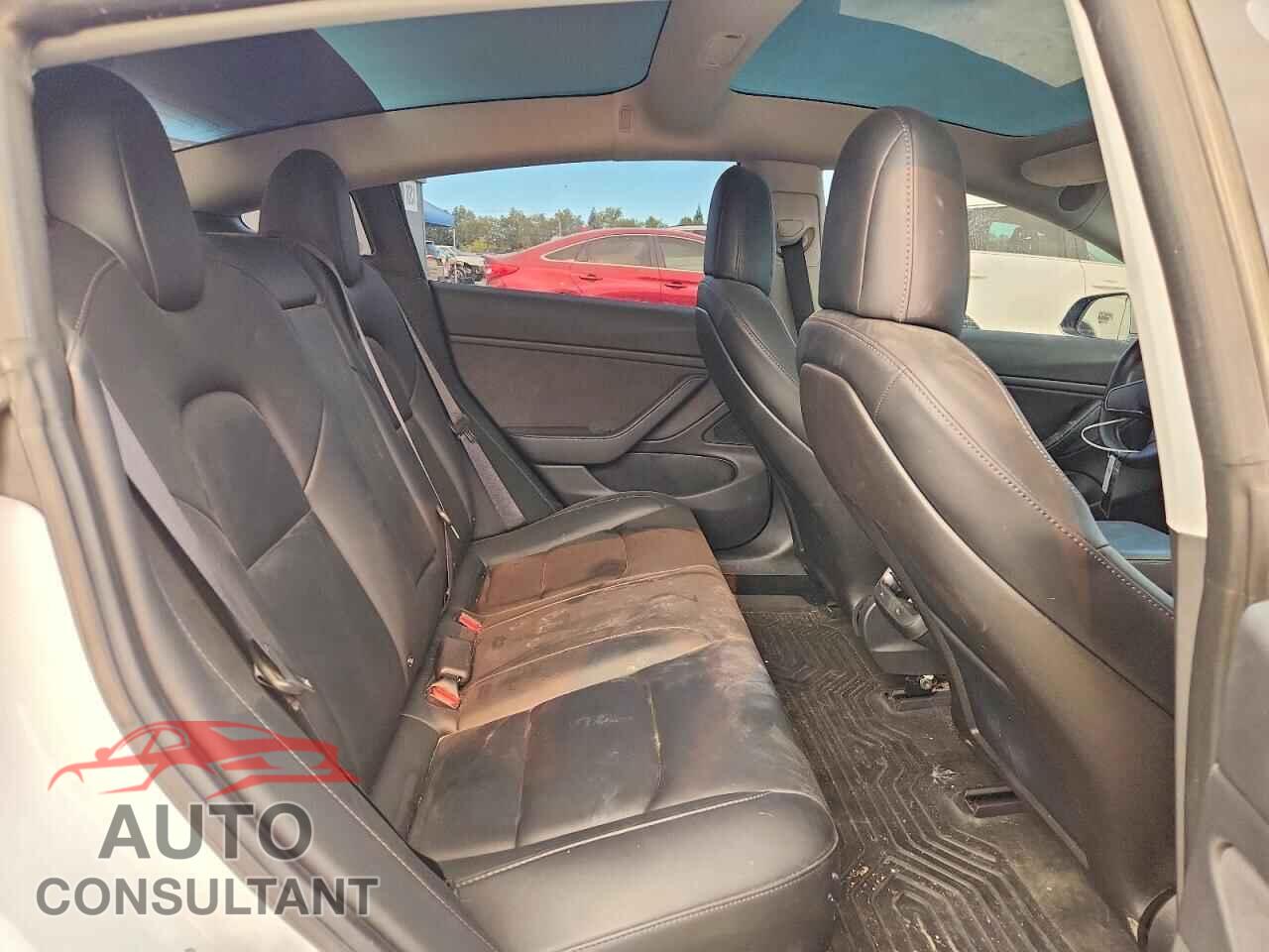 TESLA MODEL 3 2018 - 5YJ3E1EA8JF154691