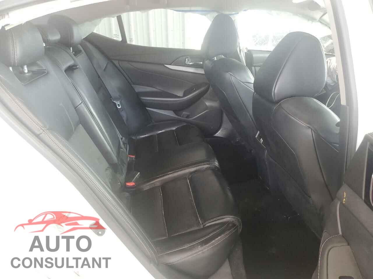 NISSAN MAXIMA 2017 - 1N4AA6AP7HC402016