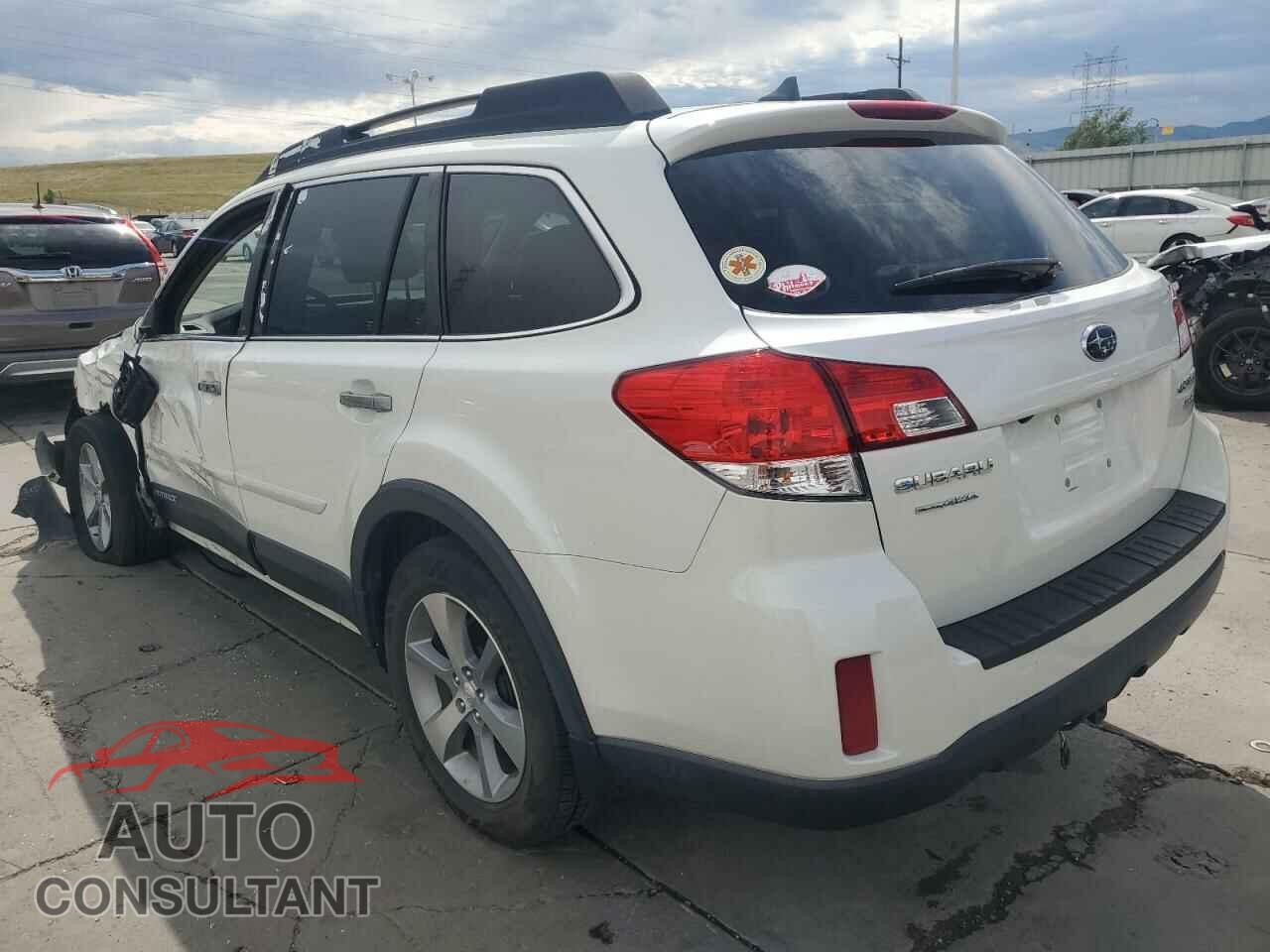 SUBARU OUTBACK 2014 - 4S4BRBPC7E3256681