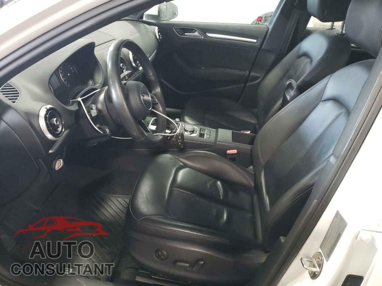 AUDI A3 2017 - WAUGUGFFXH1032772