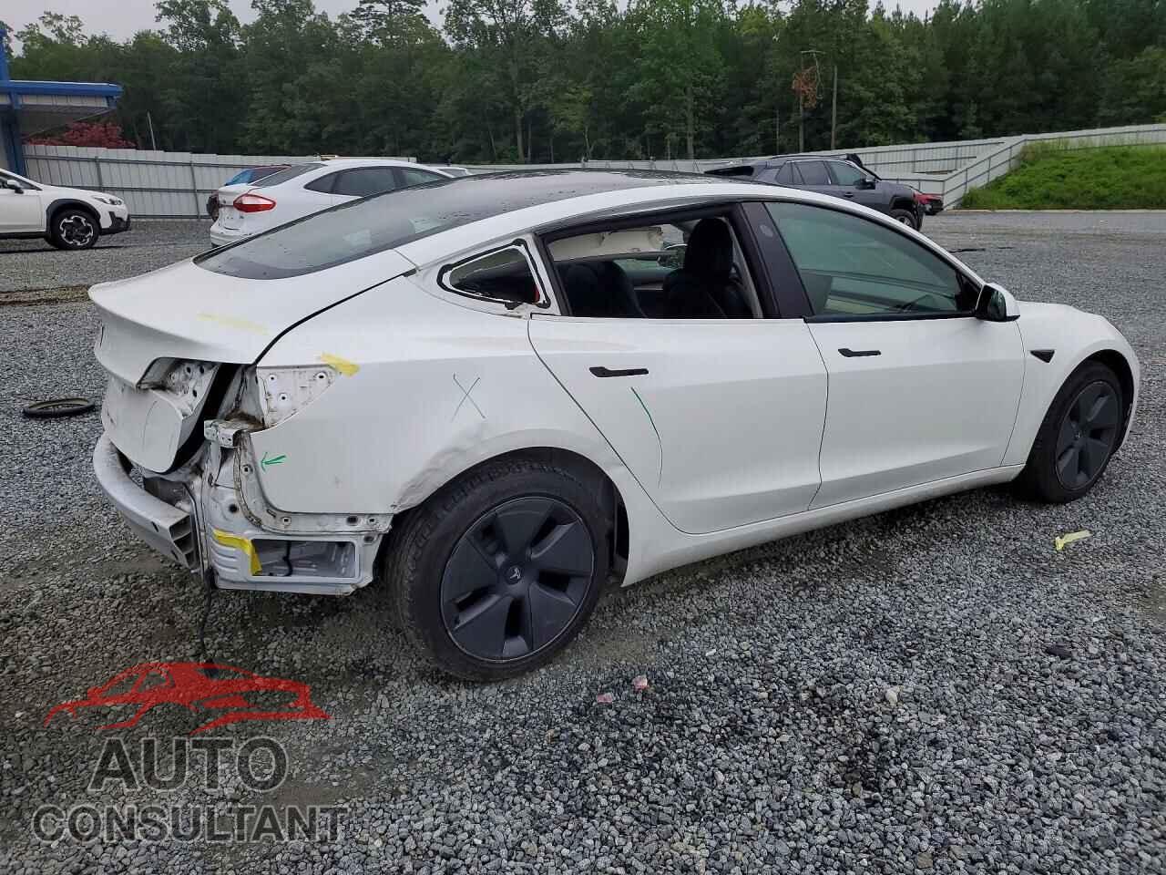 TESLA MODEL 3 2022 - 5YJ3E1EA6NF306554