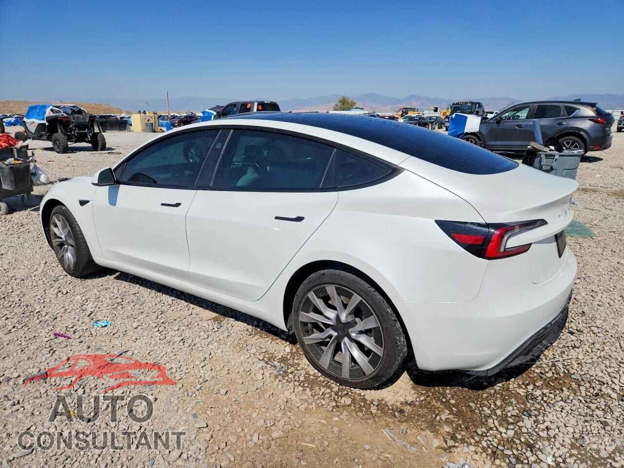 TESLA MODEL 3 2025 - 5YJ3E1EA2SF013231