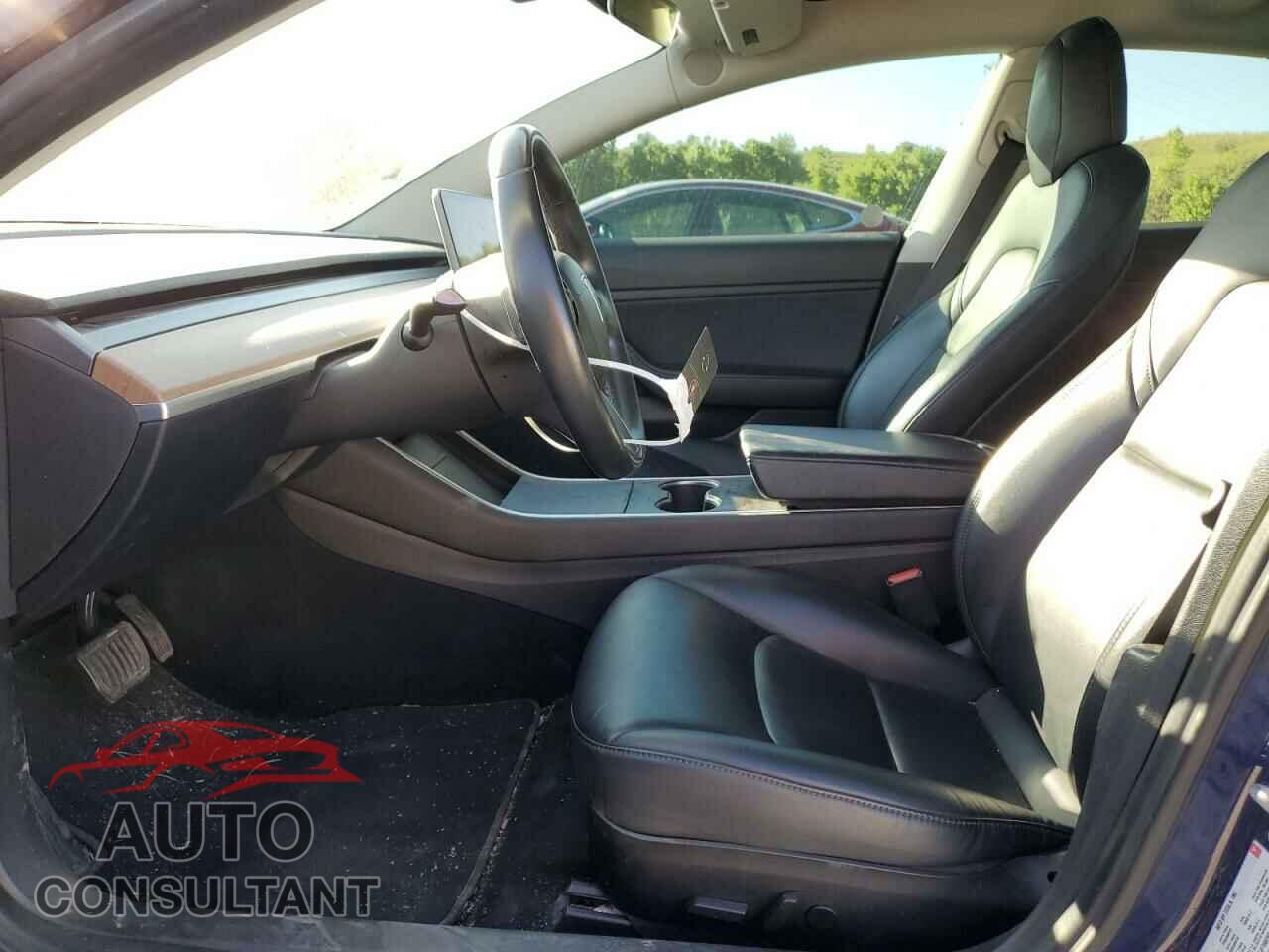TESLA MODEL 3 2018 - 5YJ3E1EA5JF160285