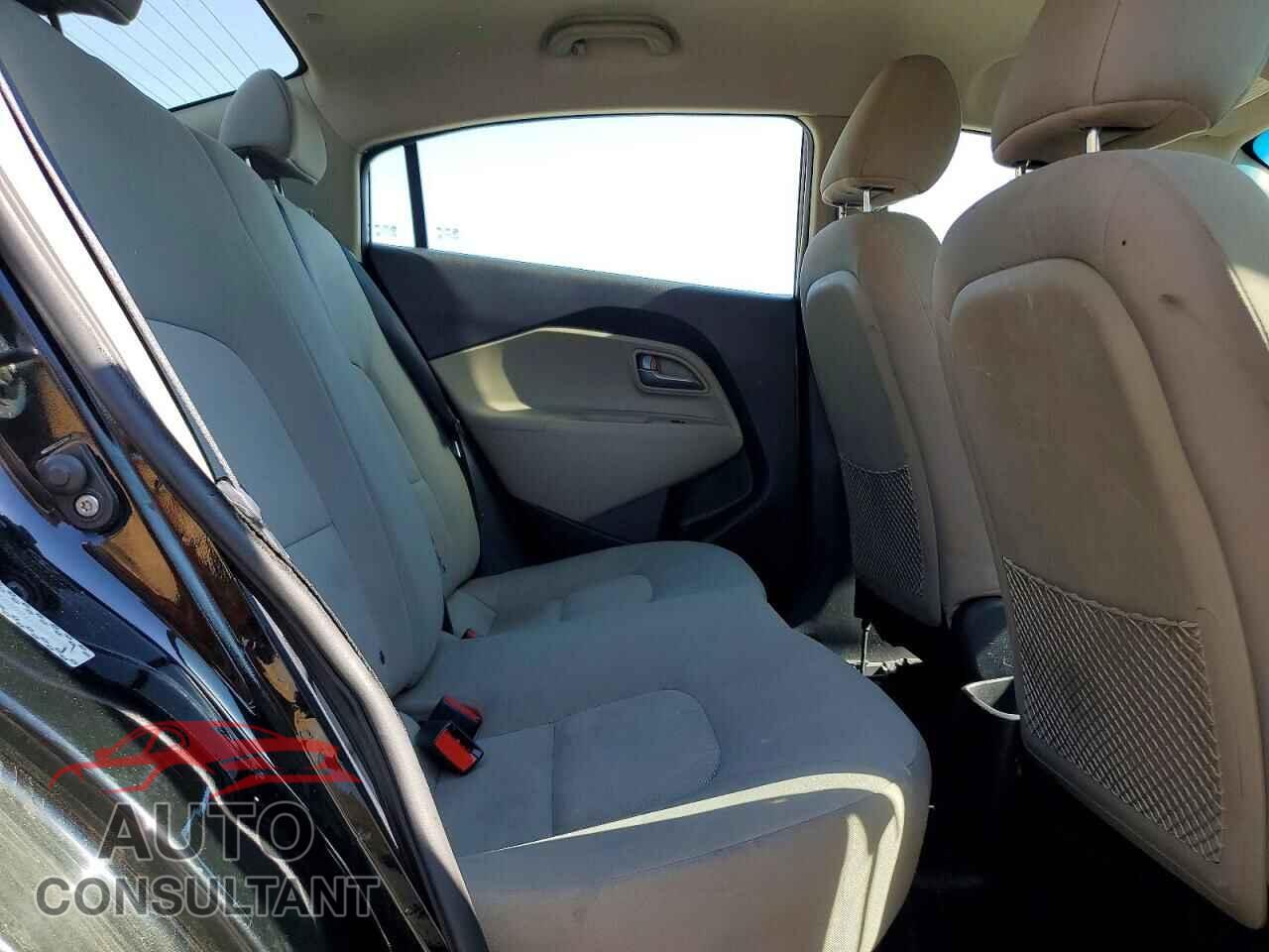 KIA RIO 2014 - KNADM4A34E6333518
