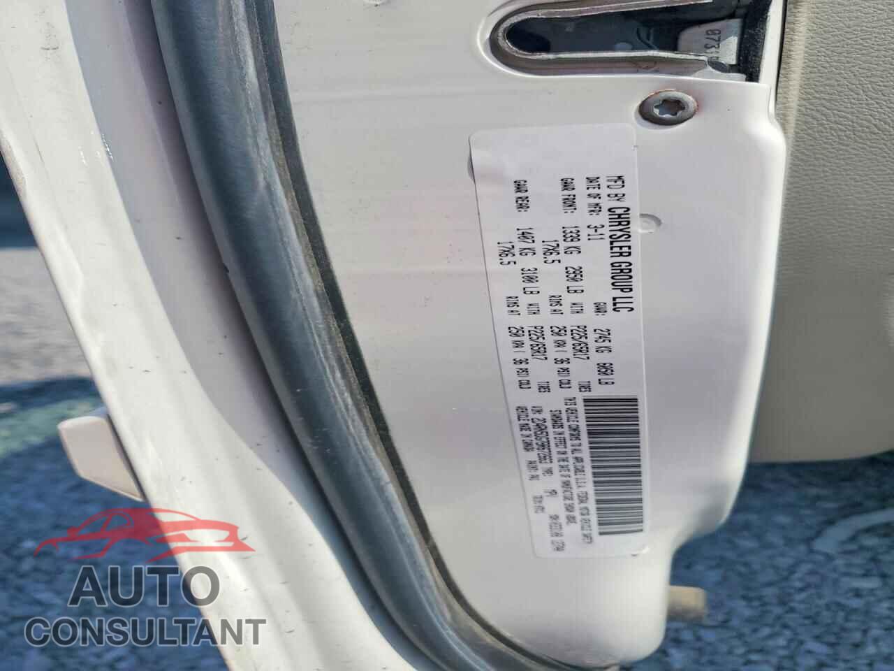 DODGE CARAVAN 2011 - 2D4RN5DG7BR672663