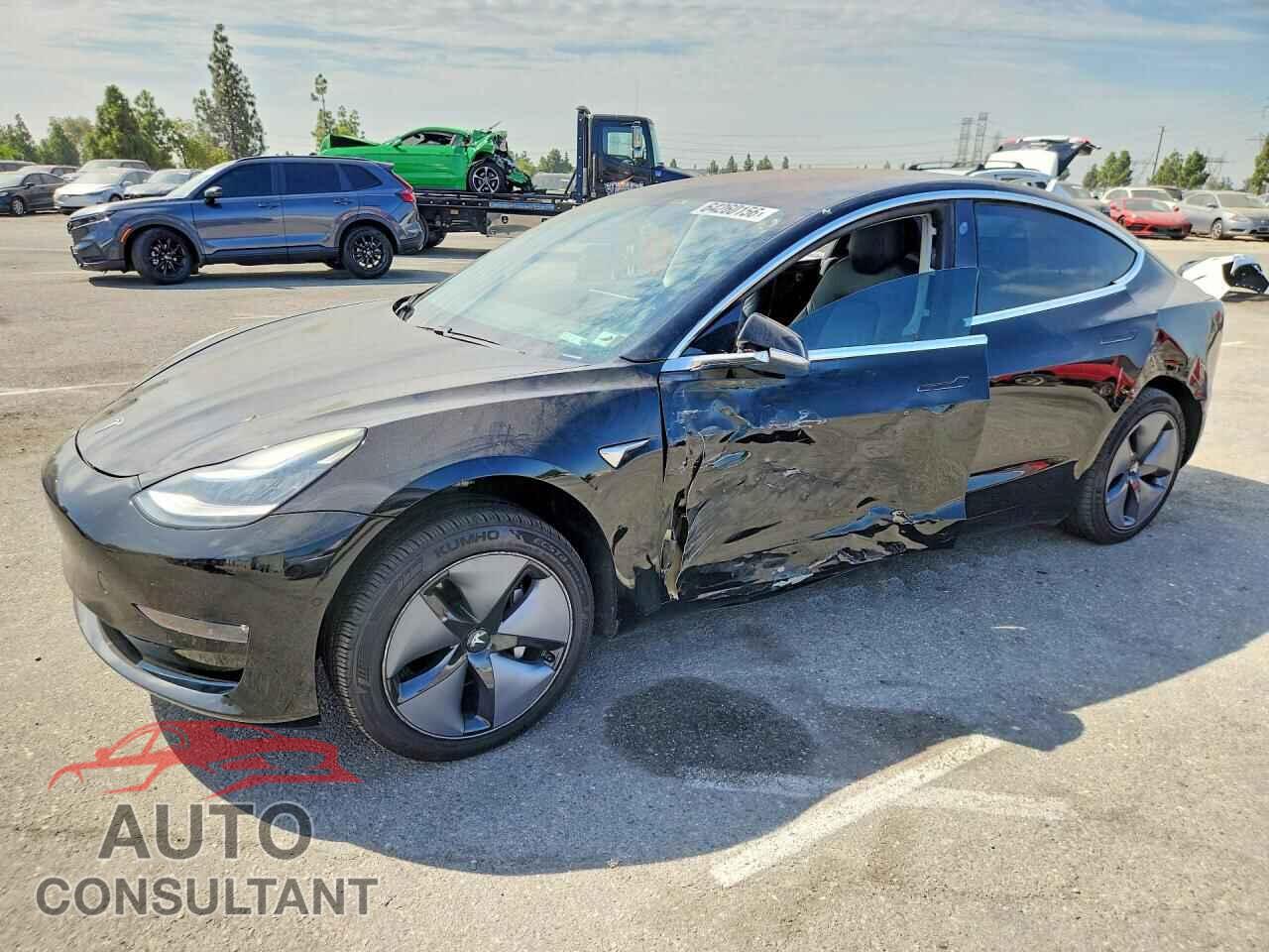 TESLA MODEL 3 2019 - 5YJ3E1EA0KF297233