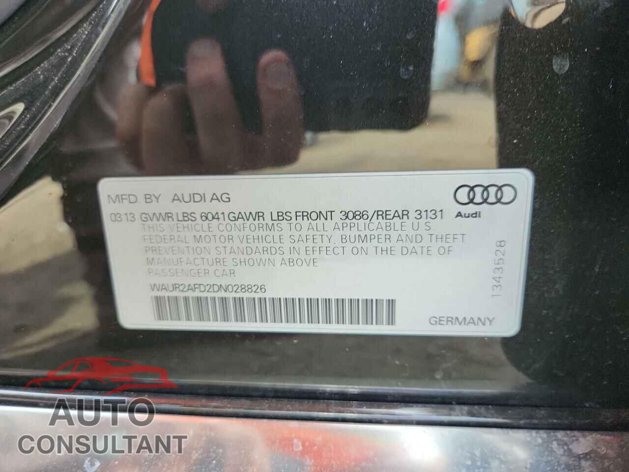 AUDI A8 2013 - WAUR2AFD2DN028826