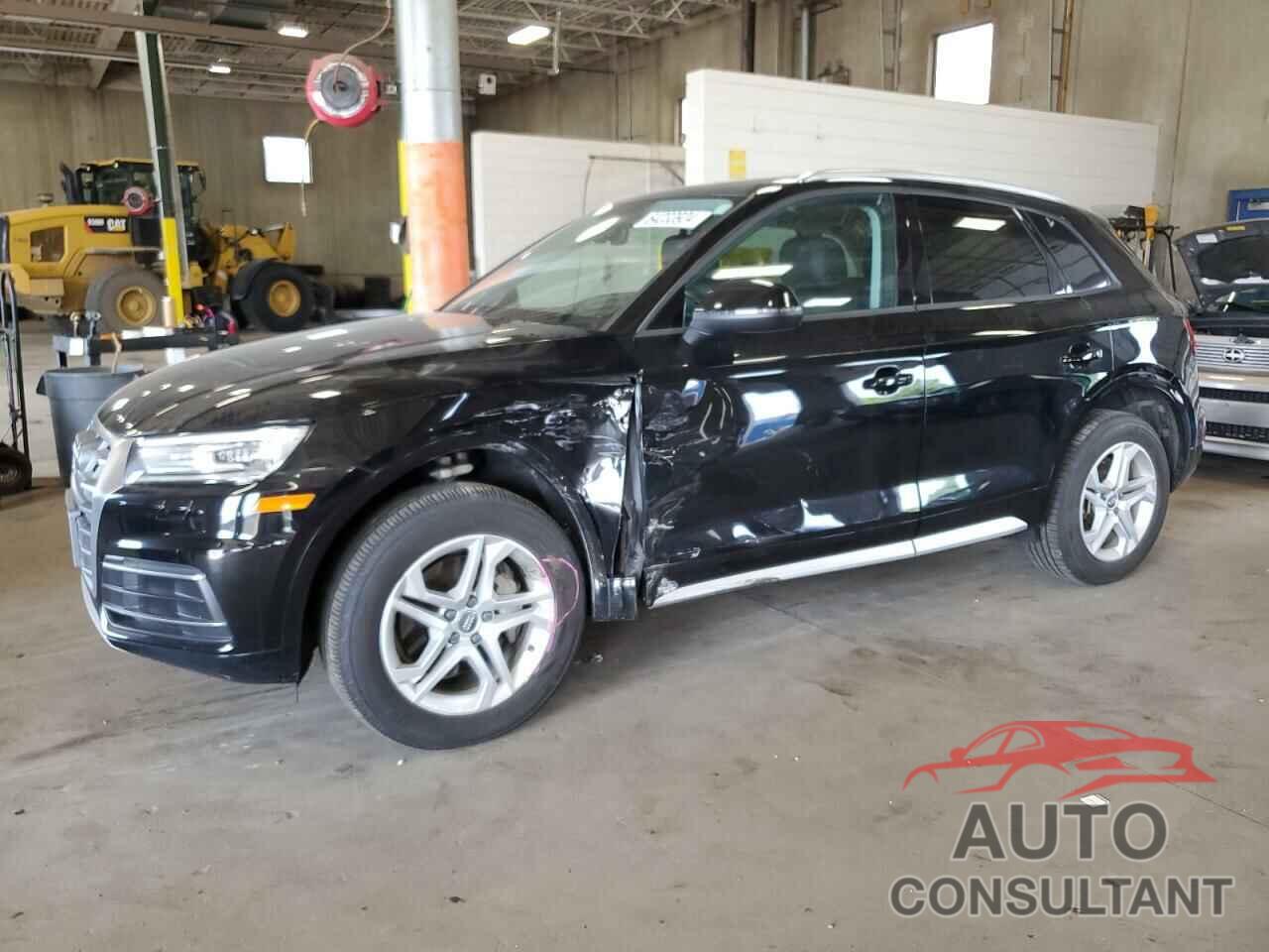 AUDI Q5 2018 - WA1ANAFY8J2127619