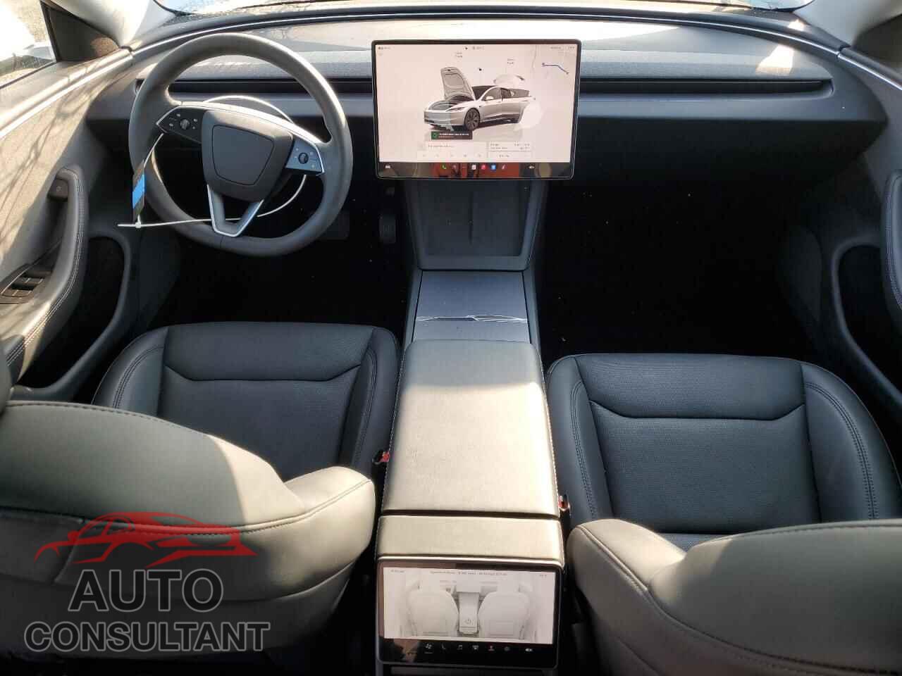 TESLA MODEL 3 2025 - 5YJ3E1EA3SF964912
