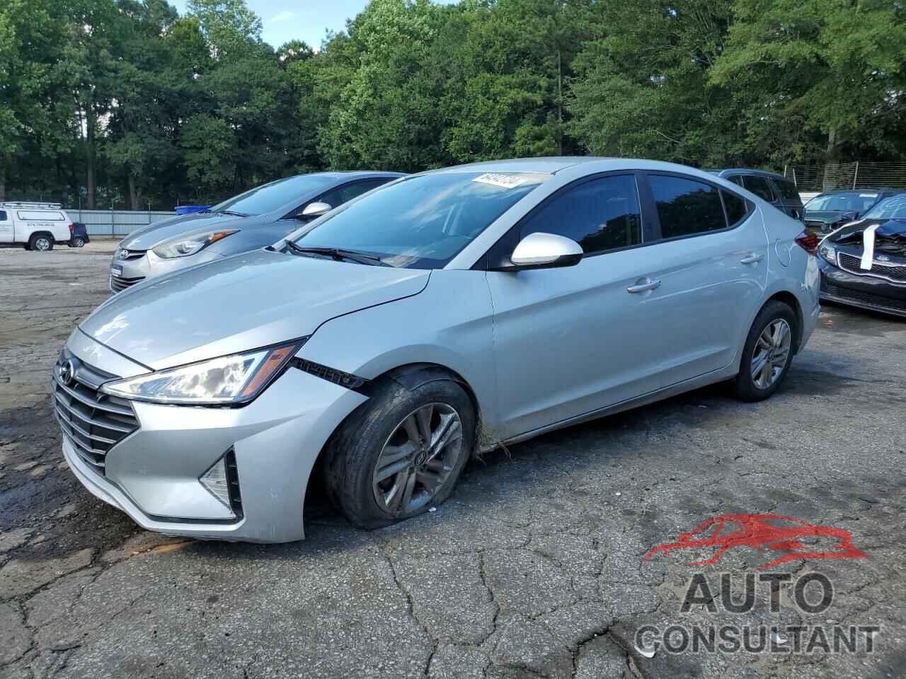 HYUNDAI ELANTRA 2019 - 5NPD84LF9KH470485