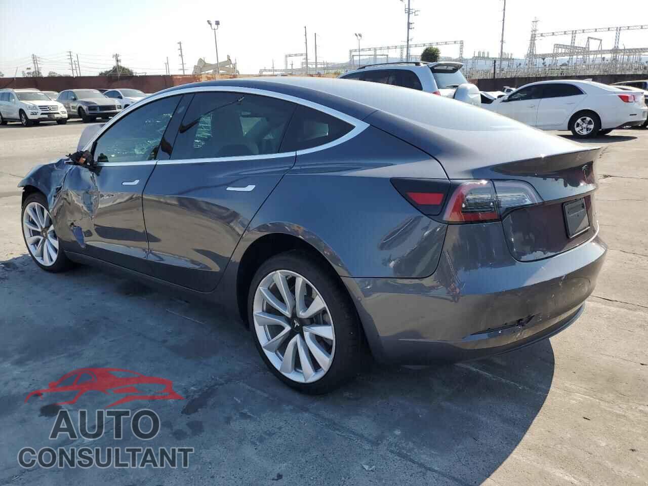 TESLA MODEL 3 2020 - 5YJ3E1EB5LF801852