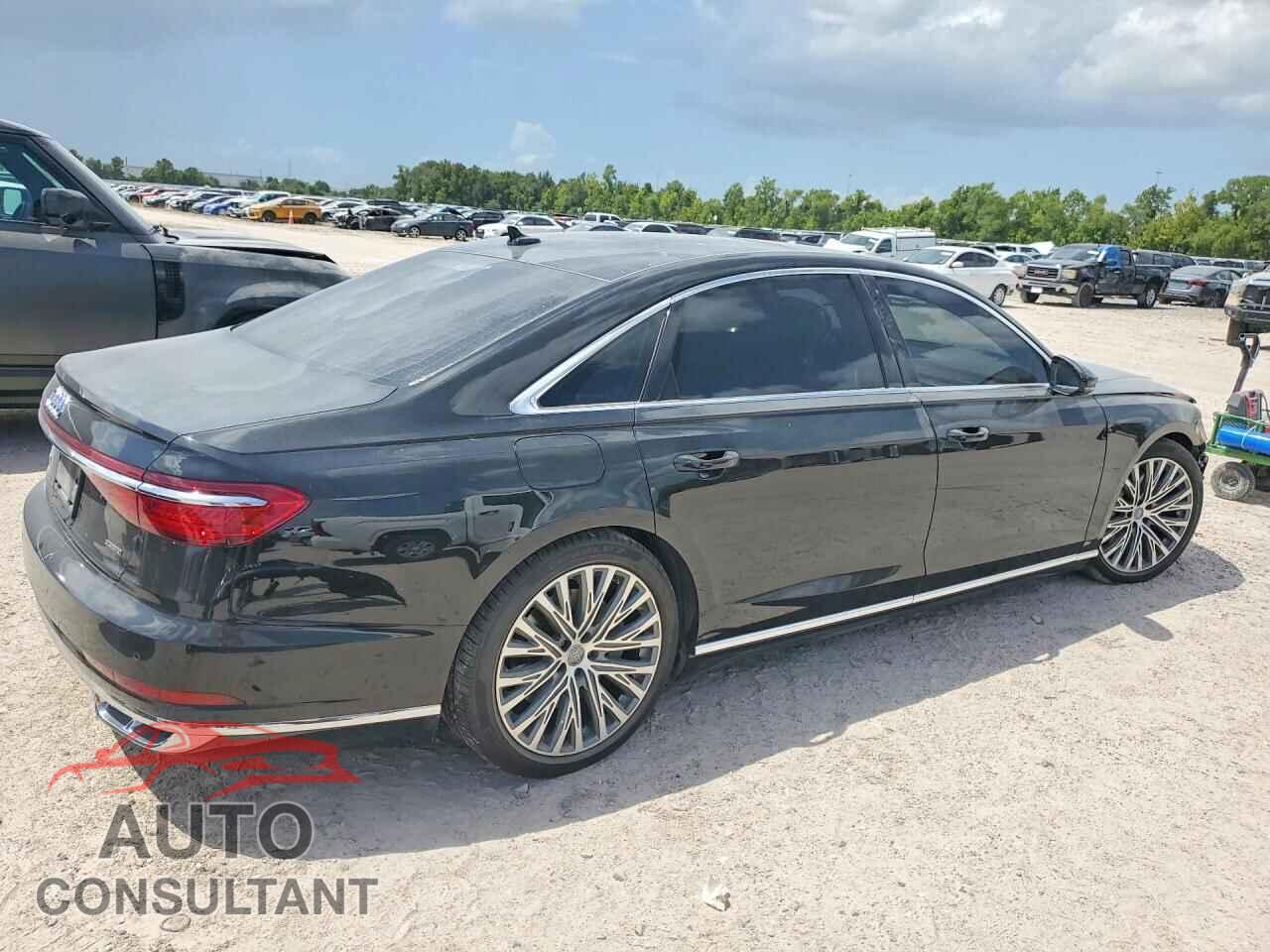 AUDI A8 2019 - WAU8DAF83KN005240