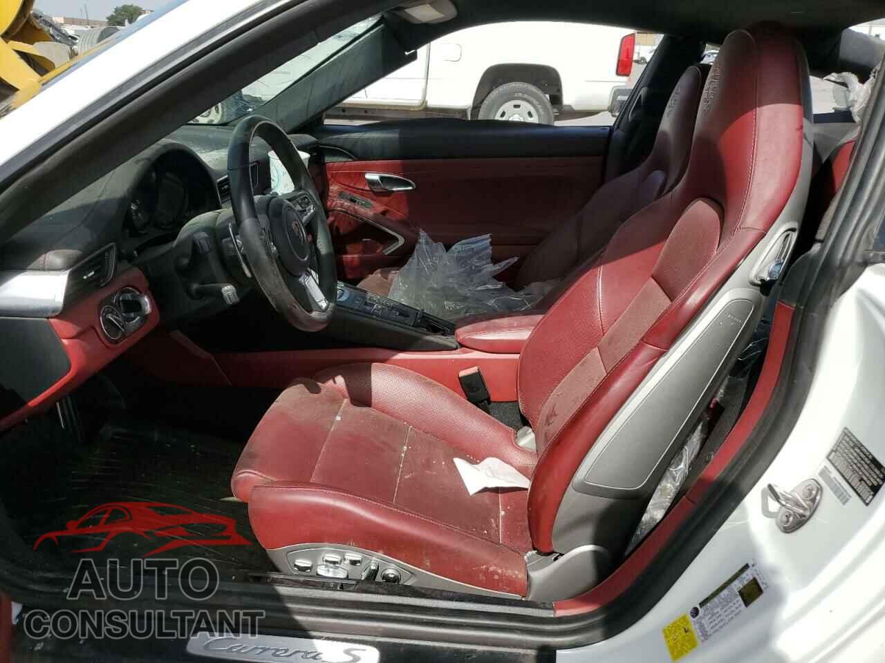 PORSCHE 911 2017 - WP0AB2A97HS123852