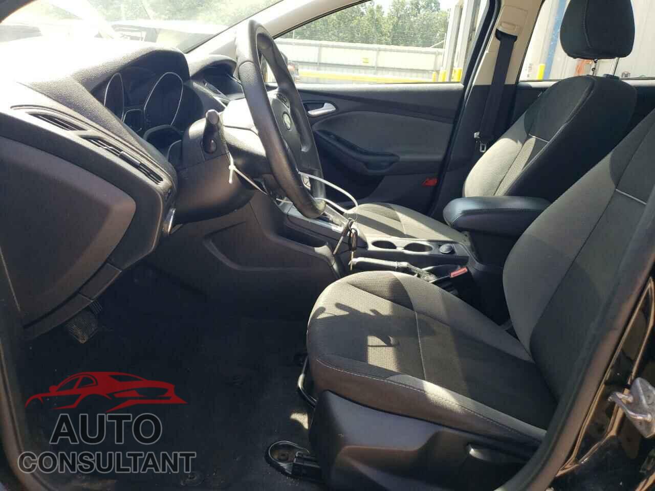 FORD FOCUS 2014 - 1FADP3F29EL158372
