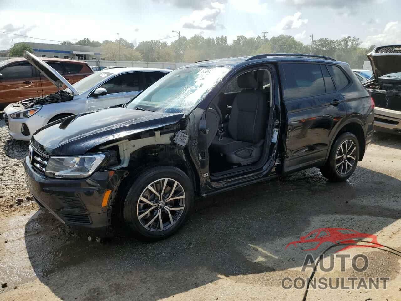 VOLKSWAGEN TIGUAN 2021 - 3VV1B7AX8MM008113