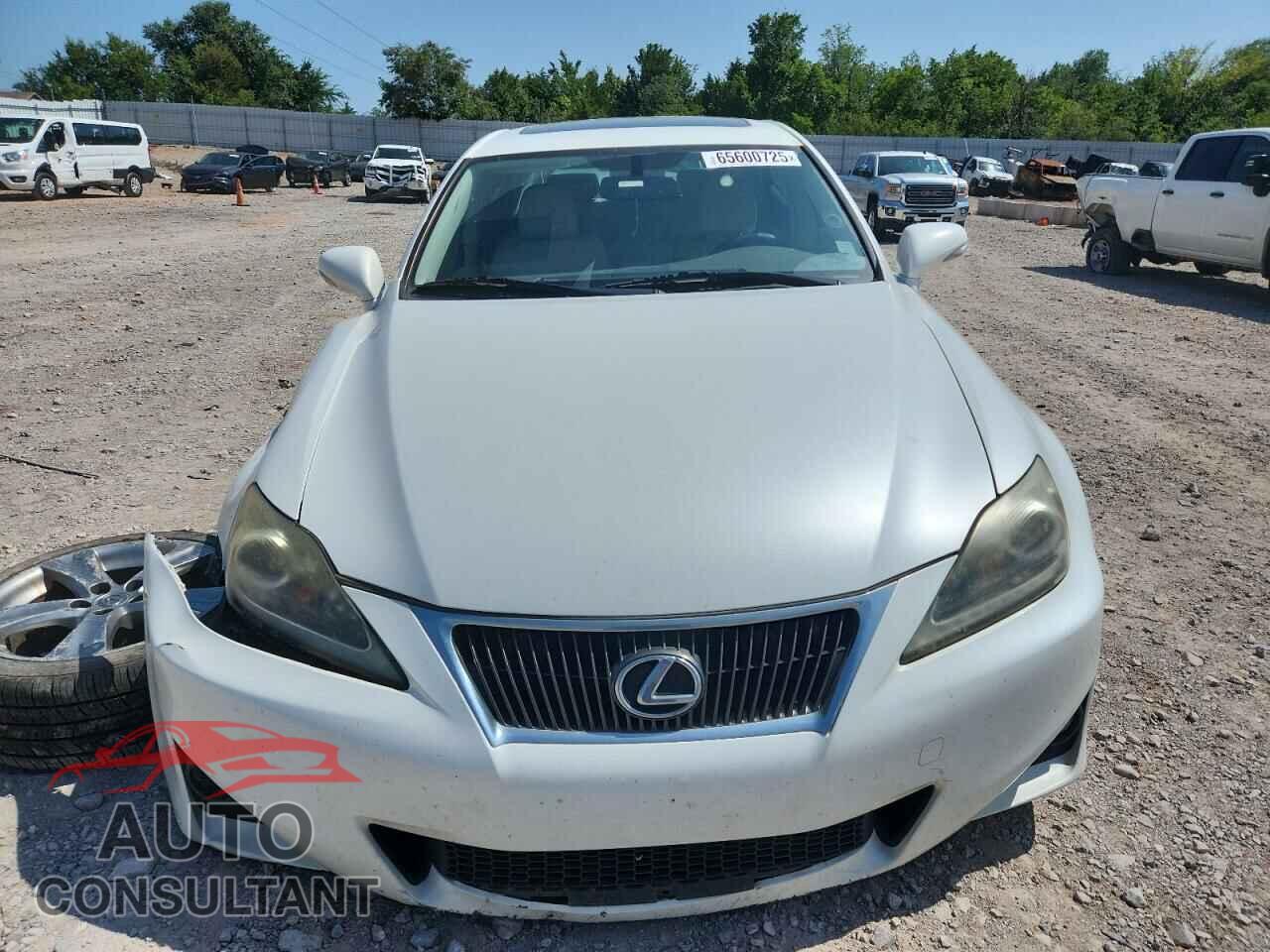 LEXUS IS 2013 - JTHBF5C24D5190443