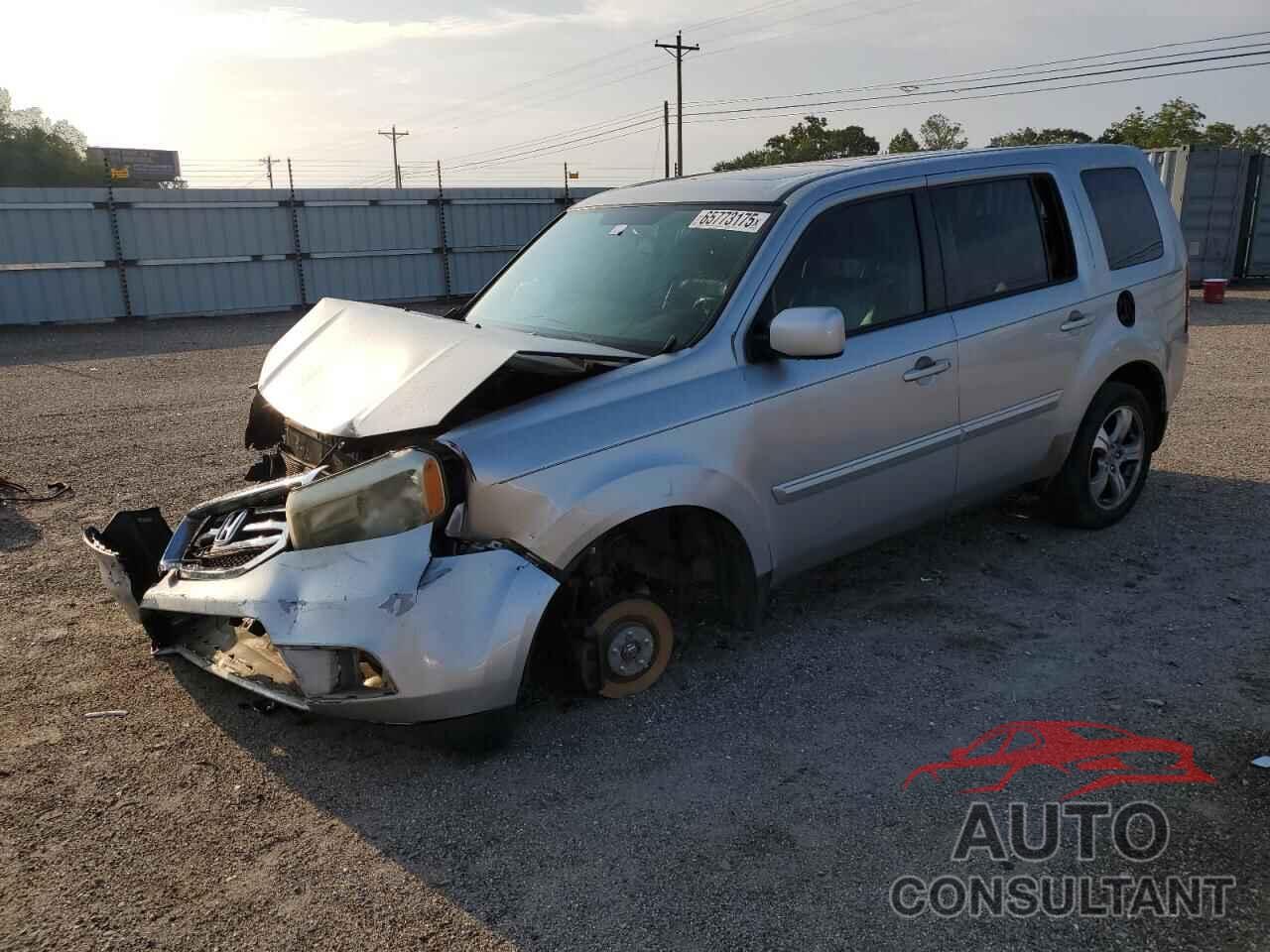HONDA PILOT 2013 - 5FNYF3H5XDB042038