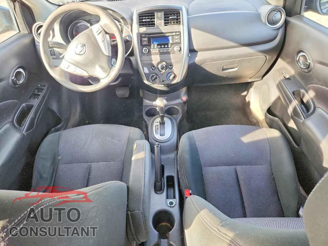 NISSAN VERSA 2017 - 3N1CN7AP3HL843310