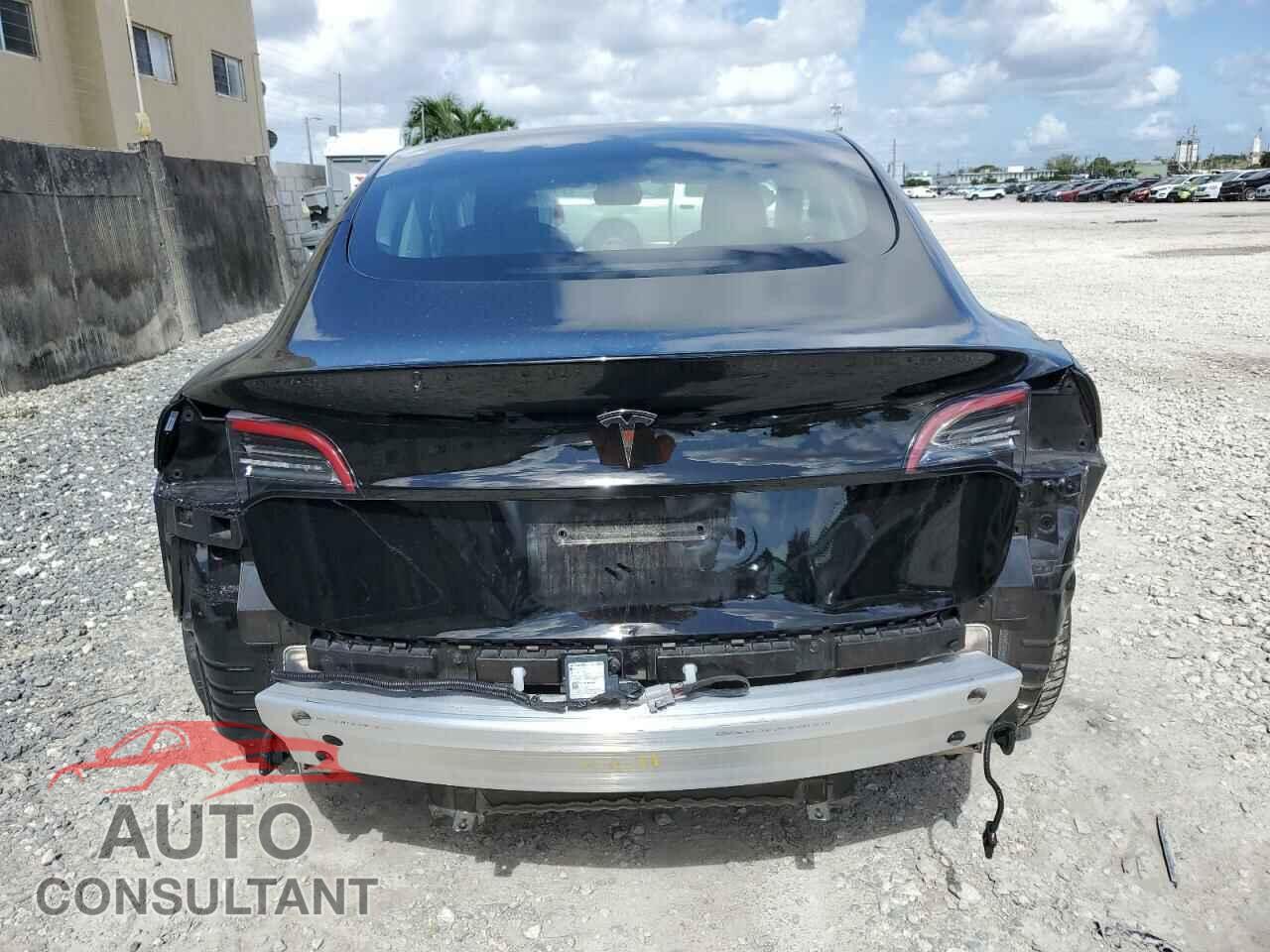 TESLA MODEL 3 2021 - 5YJ3E1EA9MF097485