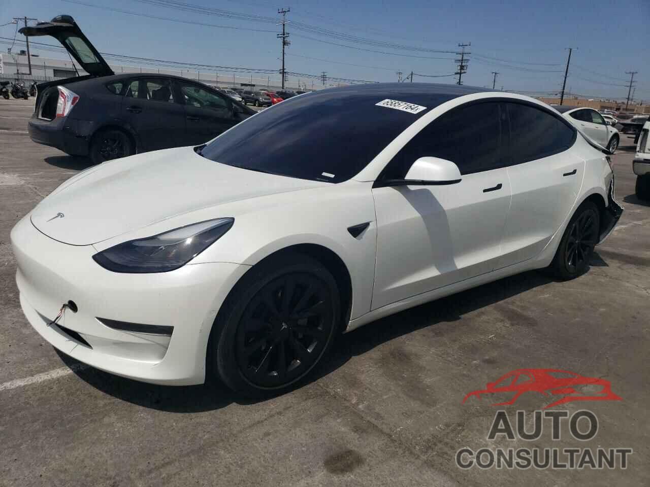 TESLA MODEL 3 2022 - 5YJ3E1EA8NF203782