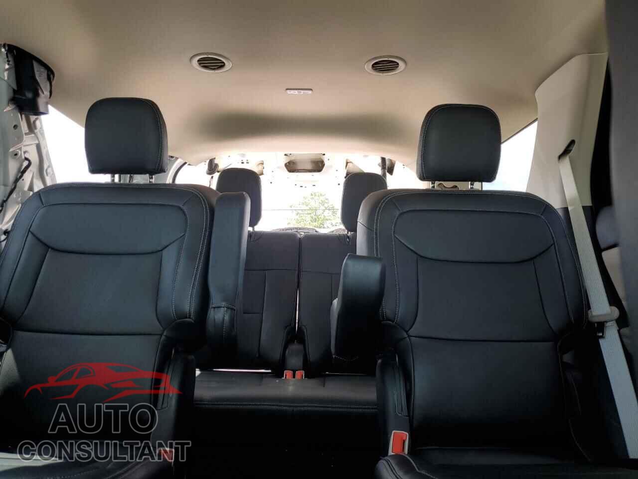 FORD EXPLORER 2023 - 1FMSK7DH0PGC06959