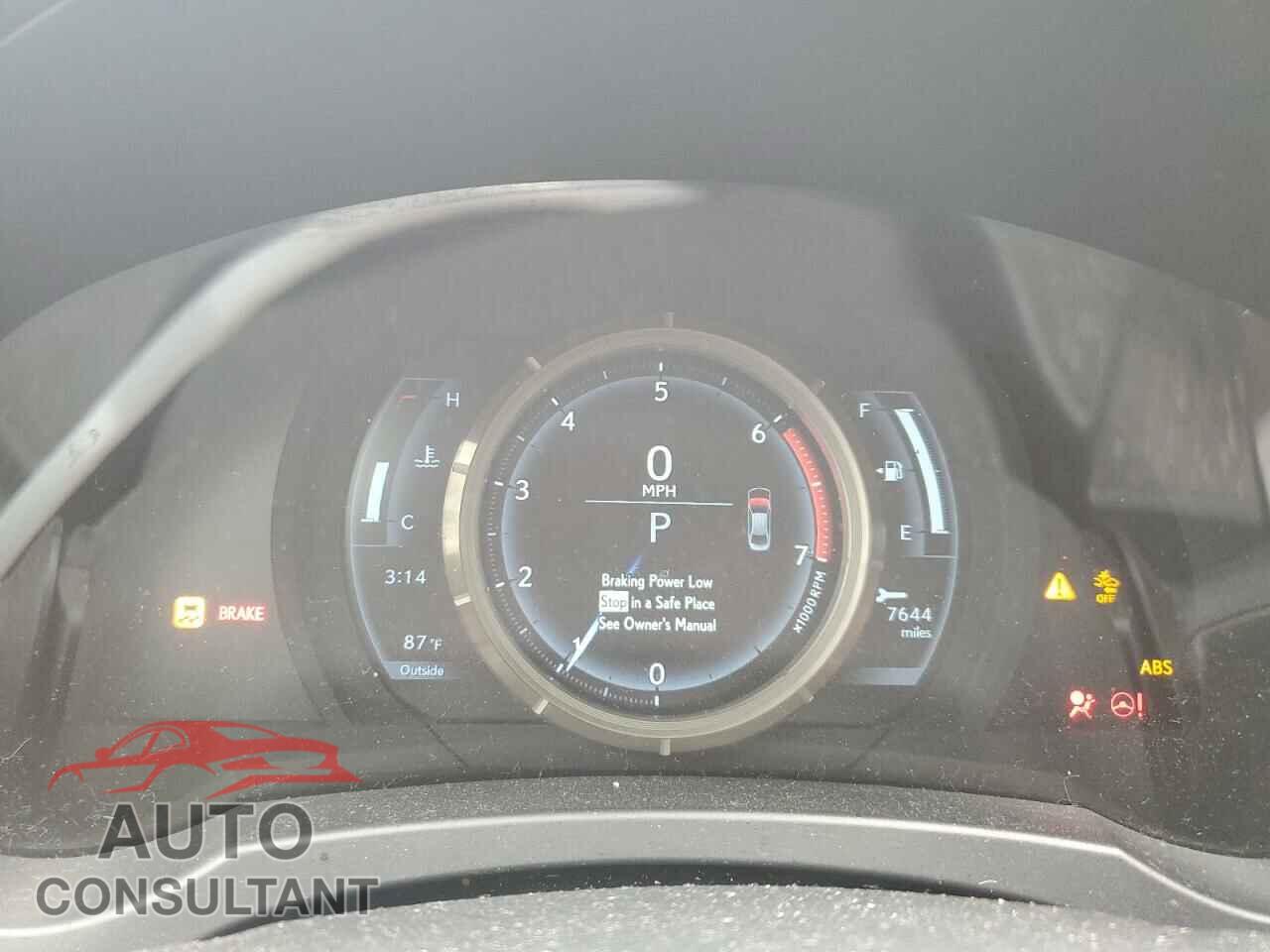 LEXUS IS 2018 - JTHBA1D27J5076809