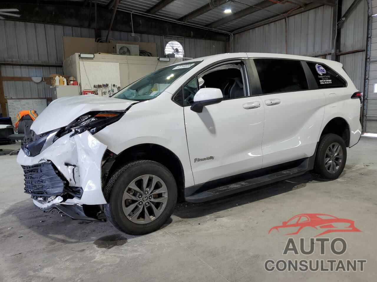 TOYOTA All Models 2024 - 5TDKRKEC7RS184263