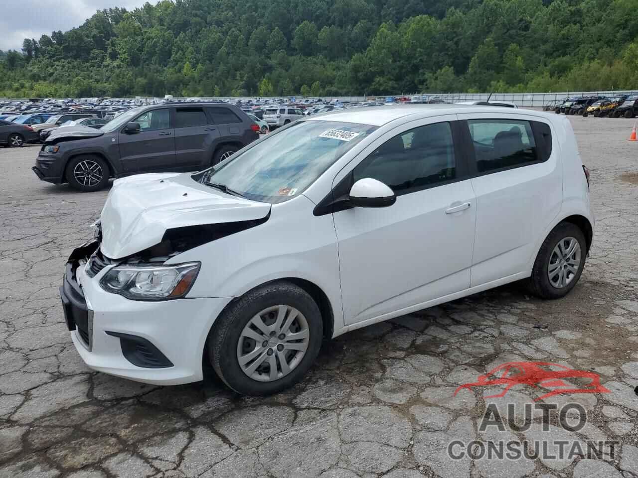 CHEVROLET SONIC 2019 - 1G1JG6SB5K4145797