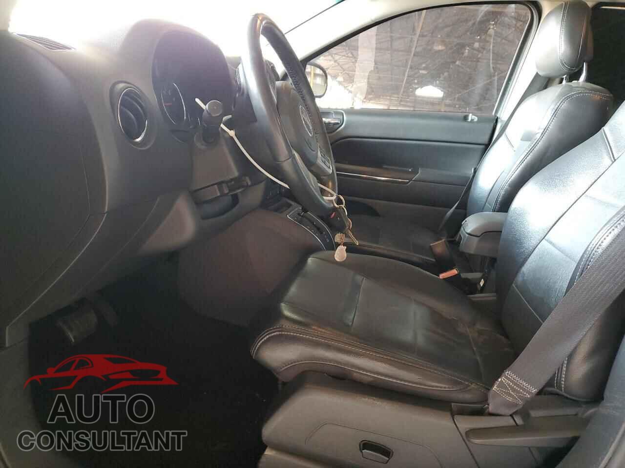 JEEP COMPASS 2011 - 1J4NF5FB8BD257729