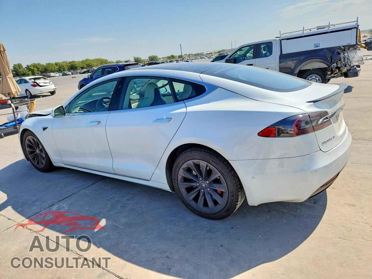 TESLA MODEL S 2018 - 5YJSA1E4XJF247164