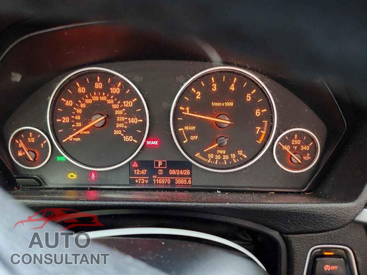 BMW 3 SERIES 2016 - WBA8E5G52GNU20890
