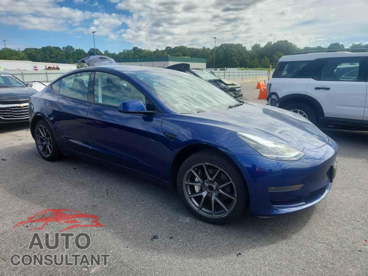 TESLA MODEL 3 2022 - 5YJ3E1EA1NF371277