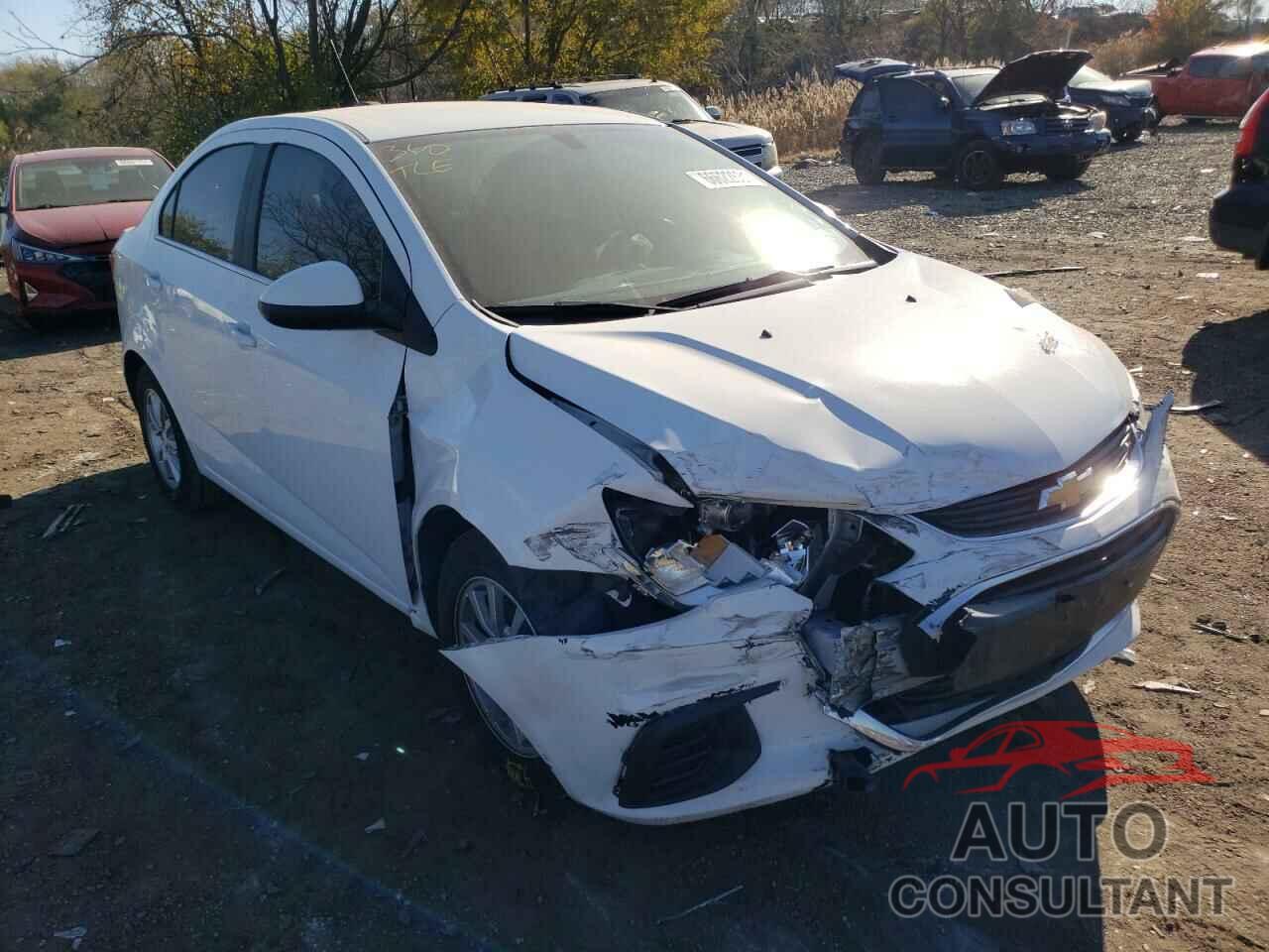 CHEVROLET SONIC 2017 - 1G1JD5SH1H4145943