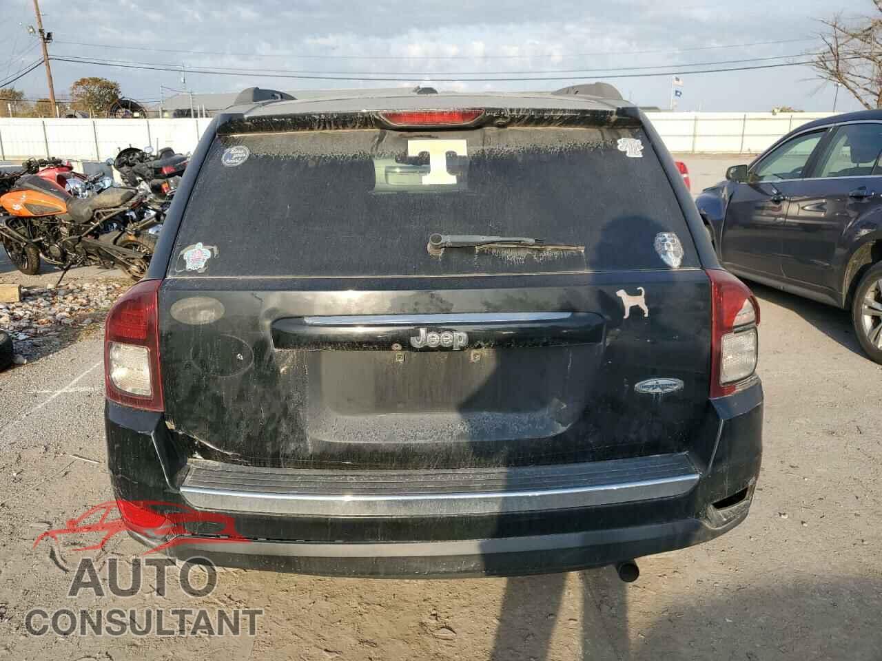 JEEP COMPASS 2018 - 1C4NJCEA1FD111101