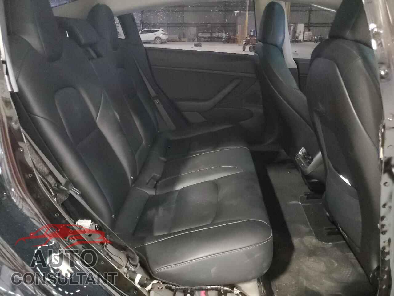 TESLA MODEL 3 2018 - 5YJ3E1EA3JF176095