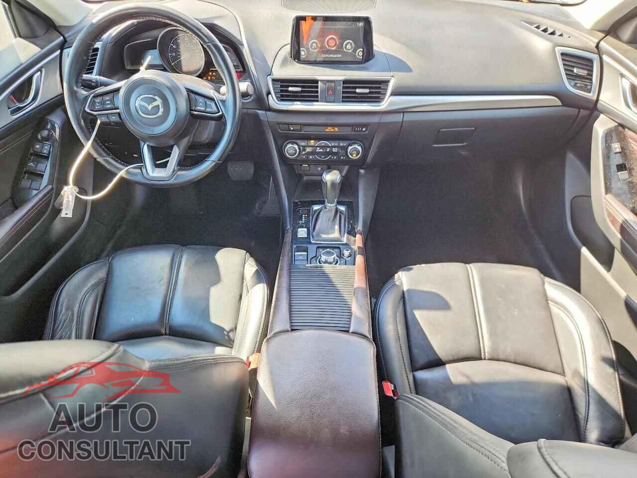 MAZDA 3 2017 - 3MZBN1V74HM127488