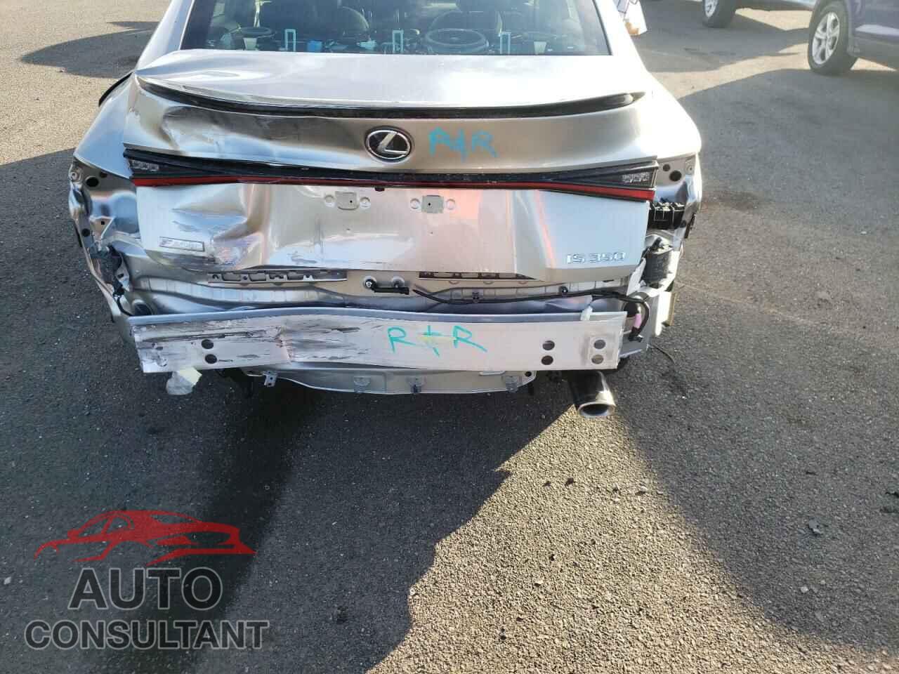 LEXUS IS 2021 - JTHGZ1B27M5048448