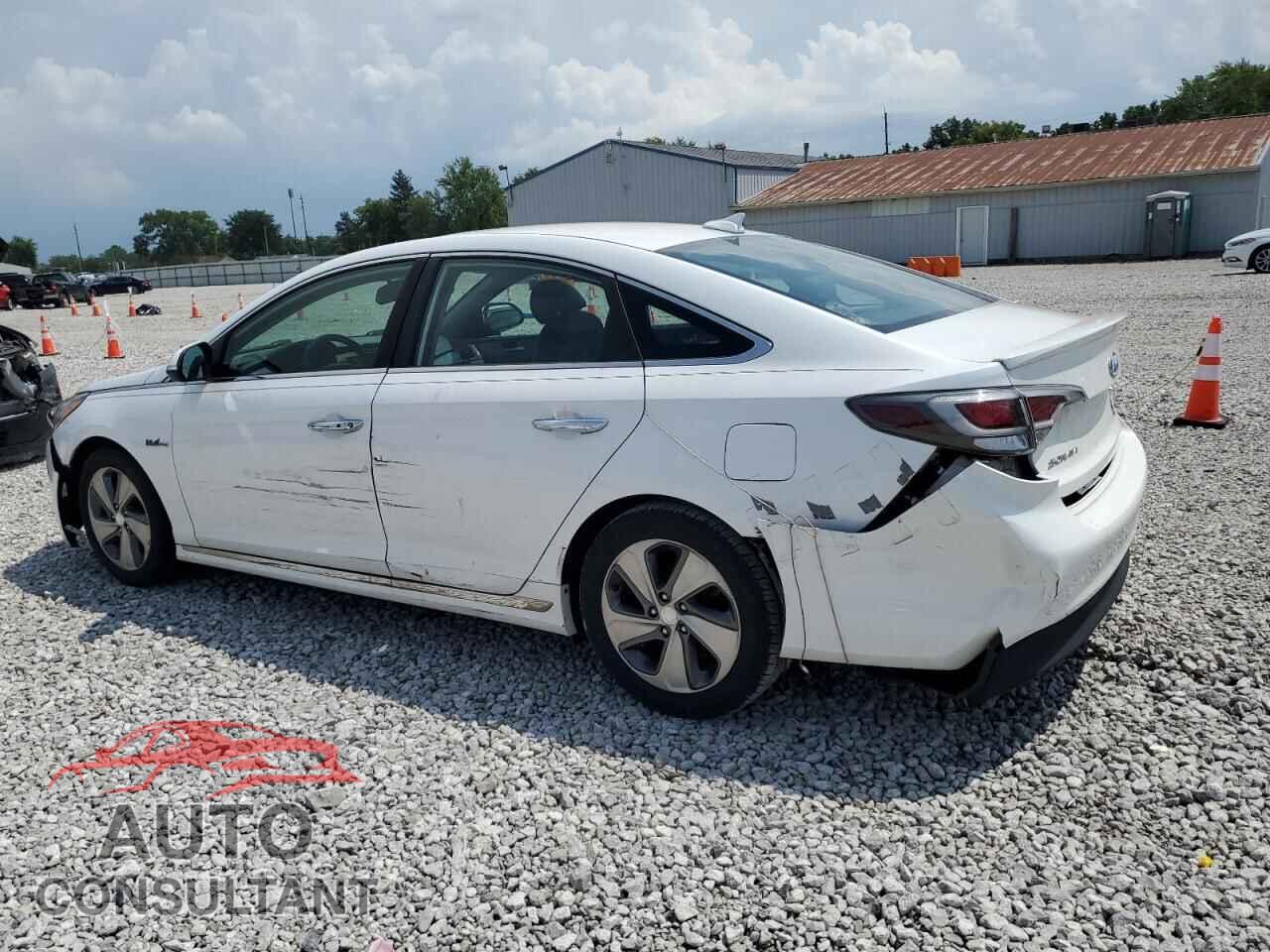 HYUNDAI SONATA 2017 - KMHE34L3XHA066762