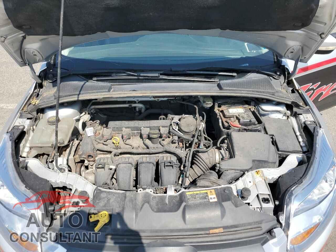 FORD FOCUS 2014 - 1FADP3K2XEL201770