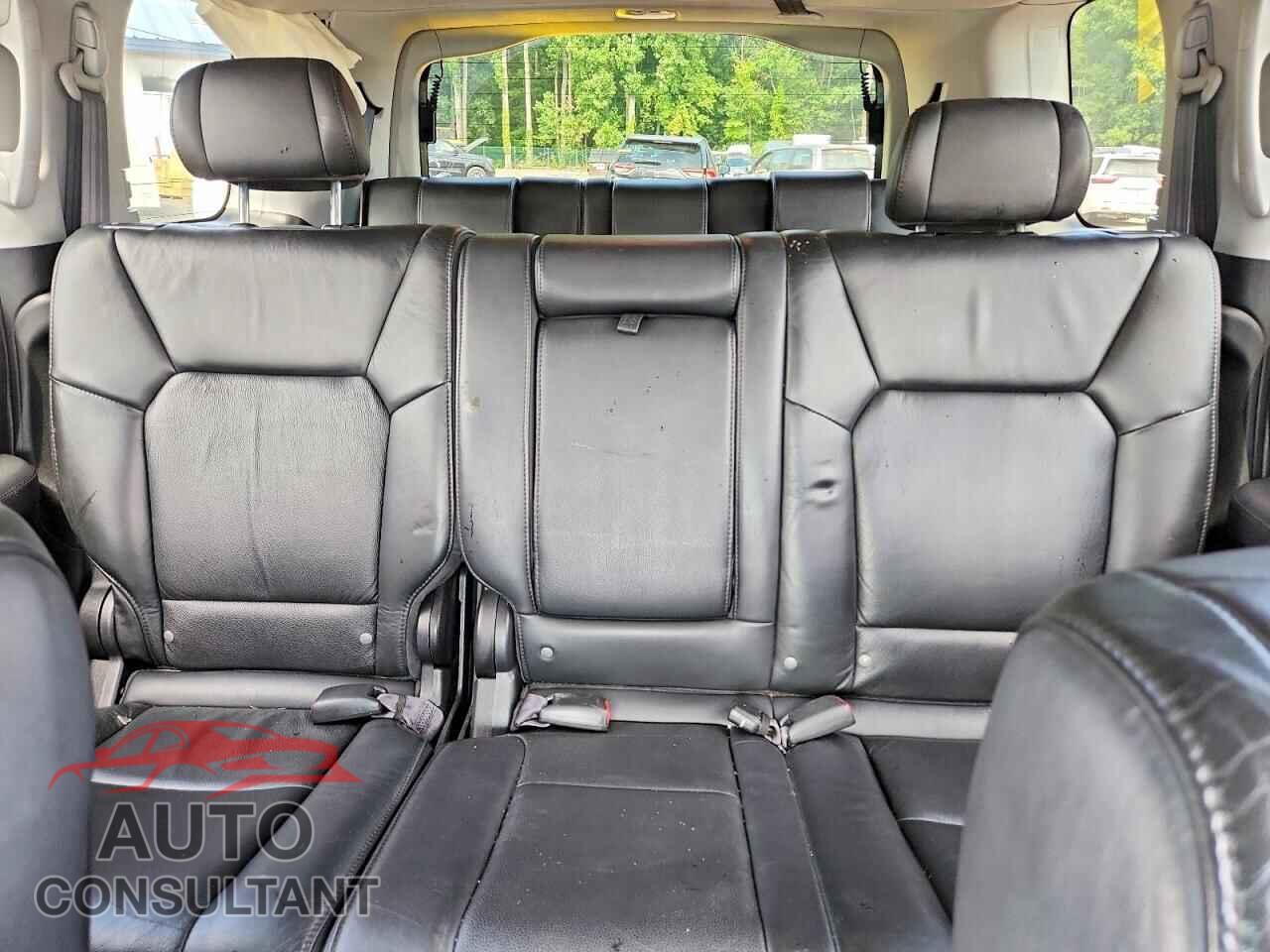 HONDA PILOT 2011 - 5FNYF4H53BB104866