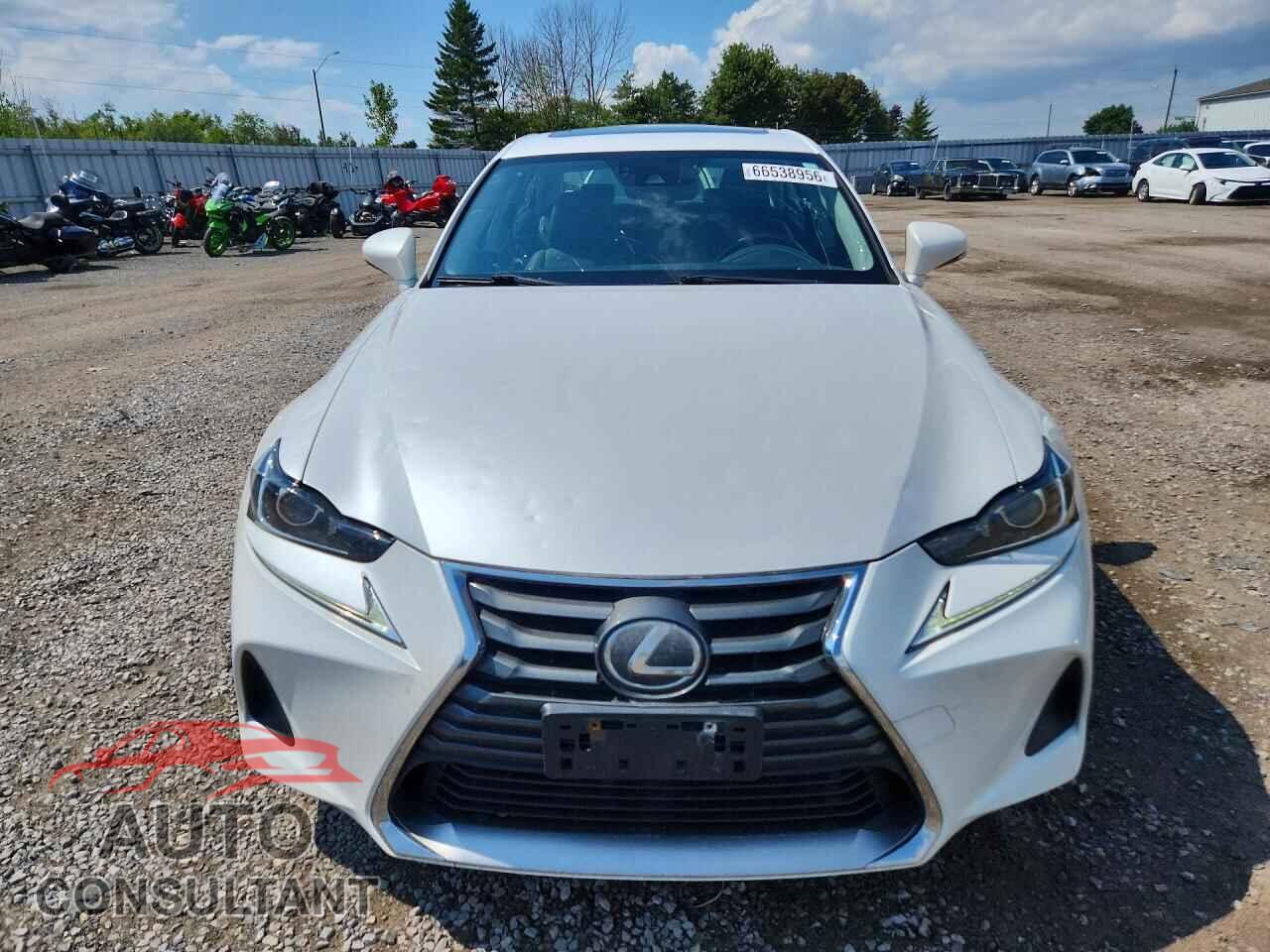 LEXUS IS 2017 - JTHCM1D25H5015948