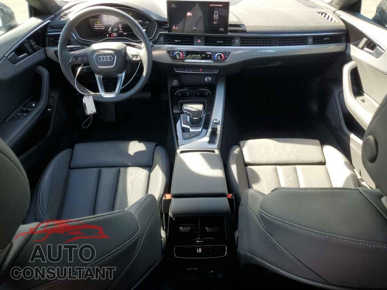 AUDI A5 2023 - WAUFACF57PA043702