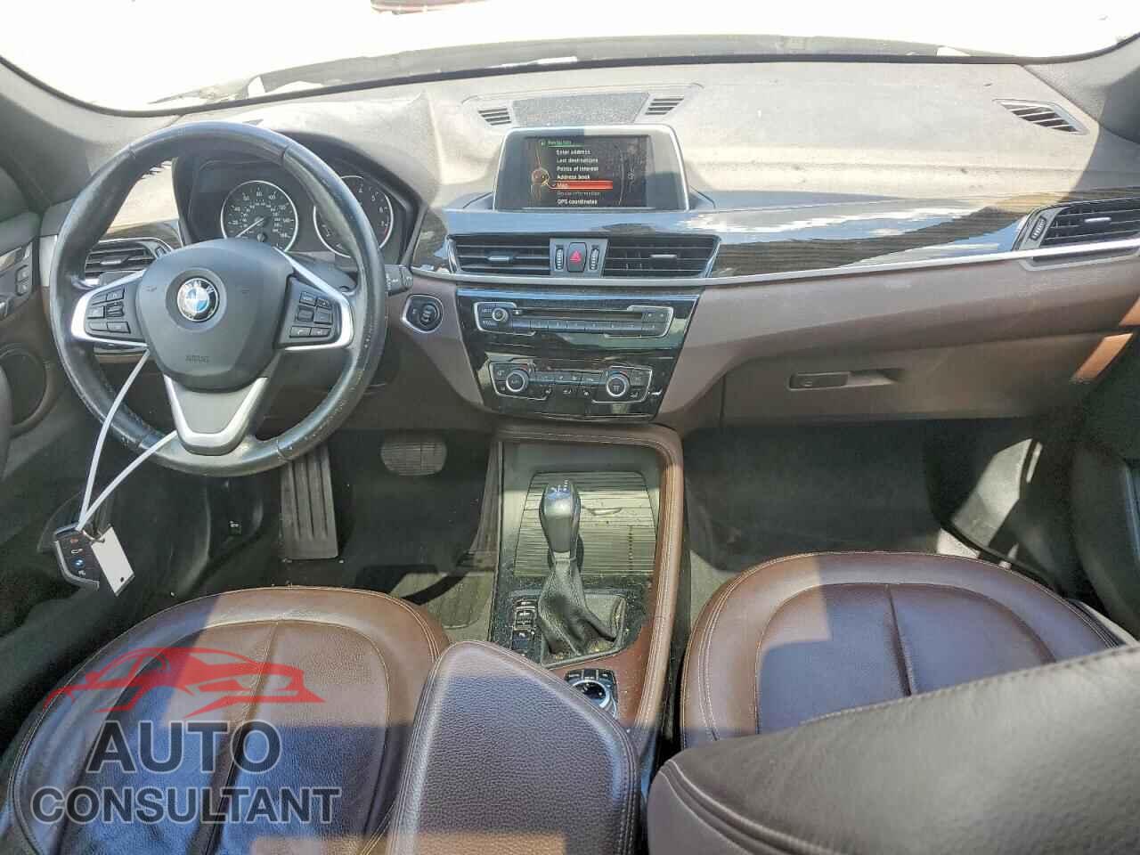 BMW X1 2017 - WBXHT3Z35H4A65557