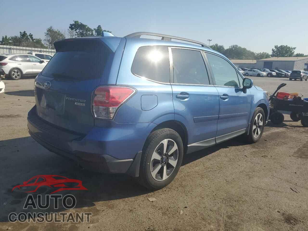 SUBARU FORESTER 2017 - JF2SJALC0HH467421