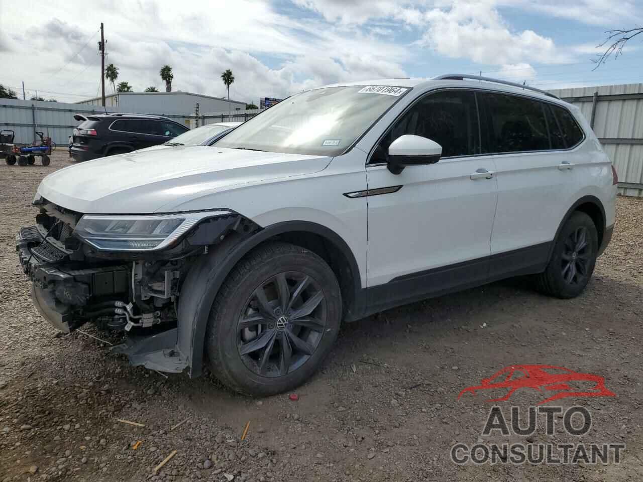 VOLKSWAGEN TIGUAN 2022 - 3VV3B7AXXNM158850