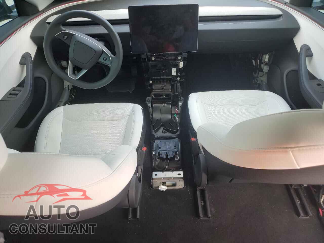 TESLA MODEL 3 2024 - 5YJ3E1EA2RF857554