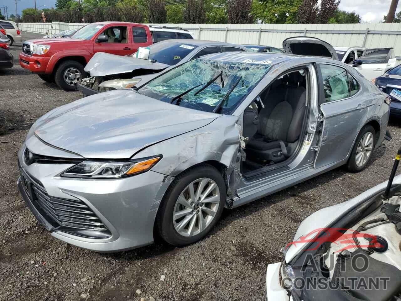 TOYOTA CAMRY 2021 - 4T1C11AK7MU612948